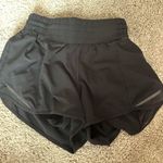 Lululemon Black Hotty Hot 2.5" High-Rise Shorts Photo 0