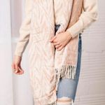 Gentle Fawn Scarf Blanket Photo 0