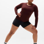 Athleta  Momentum Long Sleeve XXL Photo 0