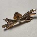 Avon Skis and Ski Poles Gold Tone Rhinestones Lapel Pin For Snow Skier Photo 1