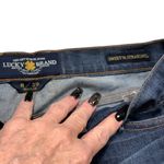 Lucky Brand Women’s Distressed Dark Blue Denim Sweet & Straight Jeans Size undefined Photo 8