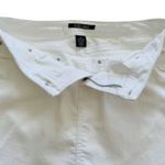 Roz & Ali Jean Skirt White Denim Jean Mini Skirt Size 4 Photo 3