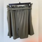 LuLaRoe  Ella Paperbag Shorts Medium Photo 1