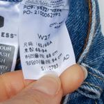 Levi's NWT  Womens 501 High Rise Button Fly Demin Shorts Size 27 Blue Raw Hem Photo 5