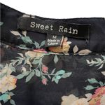Sweet Rain  Women Floral Blouse Photo 3