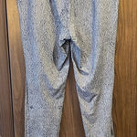 Lululemon  Athletica Black and White Textured Fabric Photo 0