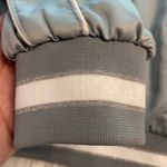 Cali 1850  Jacket size S length 23” bust 36” zipper front beautiful color Photo 6