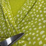 Josephine Chaus  L Lime Green Top Sleeveless Abstract Polka Dot Office Artsy Y2K Photo 4
