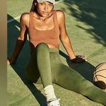 Free People Movement NWOT (SET) GOOD KARMA LEGGING & CROP TOP SET SECRET MOSS$126 Photo 2