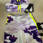 Peloton  Sports Bra and‎ Cropped Leggings Size Small Photo 0