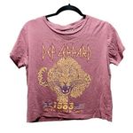 Goodie Two Sleeves Def Leopard by Red Cropped Graphic Tee T-Shirt Size Large Photo 0