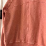 Lululemon  Crewneck Photo 4