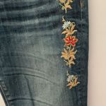 Driftwood  size 30 Classic Blue Jeans ankle length floral embroidery Photo 3