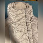 BCBGMAXAZRIA ‘Rachel’ Down Puffer Zip Up Jacket in Oatmeal Satin Size XS Photo 1