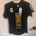 Adidas  NYC Brooklyn Half Marathon Own The Run Tee Shirt‎ Women's Small NWT Photo 0