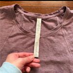Lululemon Women's purple pink Vests Size 4 Photo 2
