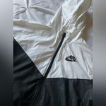 Nike  Black and White wind breaker Photo 4