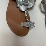 Bamboo Silver flower flat toe sandals with rhinestone trim Size 7 Photo 11