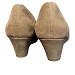 Seychelles Anthropology  Women's 9W Wide Taupe Suede Ruched Wedge Heel Shoes Photo 4