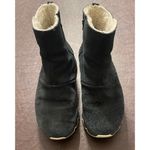 Sorel Out N About Waterproof Suede Booties Black 7.5 Faux Fur Lined Winter Photo 3