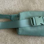 NWOT HotStyle 521s Fashion Fanny Pack Small Hiking Waist Bag Pale Turquoise Blue Photo 4