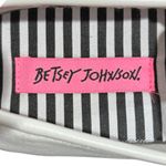 Betsey Johnson Trixy slip-on fashion sneakers white with Pom Pom size 7 Photo 4