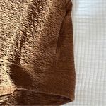 Lululemon  V-Neck Pullover Rippled Photo 2