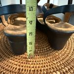 Natural Soul  Women's Black Sandals Photo 5