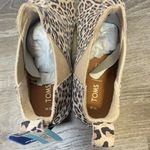Toms  NEW Women's‎ Kelsey Wedge Boot Desert Tan Leopard Print Suede Size 10 Photo 2