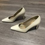 Sergio Zelcer Spanish Leather Pearl Pumps Size 5 Photo 5