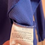 Old Navy  blue ribbed shirt Photo 2