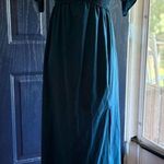 Elegant Teal Off Photo 0