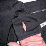 Calvin Klein Women's Workout Jacket w/pockets & thumb holes. Like New Condition Photo 3