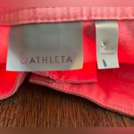Athleta  Adjustable Waist shorts Size 8. Photo 3