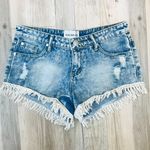 Oscar St boutique denim frayed jean shorts sz small. Blue Photo 0