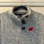 Champion  Wisconsin Badgers sweatshirt Photo 1