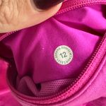 Lululemon  Speed Up Mid-Rise Lined Short 4” 
Size 12 Tall Photo 5