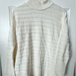 Loft NWT Knot Mock Neck Sweater
Size Extra Small Photo 0