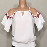Thalia Sodi White embroidered blouse. NWOT Photo 0