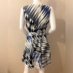 Banana Republic Blue and White Geometric Patterned Wrap Dress SZ 10P Photo 5