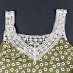 Maurices Womens 1X Green Floral Crochet Trim Pullover Tank Top‎ NWT Photo 2