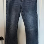 Cowgirl Tuff Women's Forever Tuff Bootcut Jean Riding Western Embroidered Pocket Blue Size 32 Photo 0