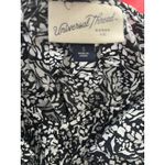 Universal Threads Universal Thread Floral Ruffle Blouse Black White Small Short‎ Sleeve Boho Top Photo 4