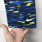 Nike  Pro Women’s XL Camo Capri Leggings Waist 30 Inches And Inseam 19 Inches Photo 3