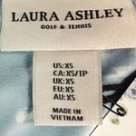 Laura Ashley Golf & Tennis Sleeveless
Polo Shirt in Dainty Blue Floral XS NWT Photo 3