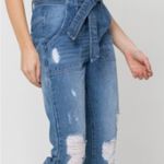 Vervet Emma high rise distressed blue jeans with belt. Size 26. NWT Photo 3