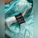 SheIn Light blue Marble print high neck tee T-shirt turtleneck size S Photo 3