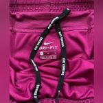 Nike  Dri Fit Women’s‎ Sz M Berry Tempo Running Shorts Photo 2