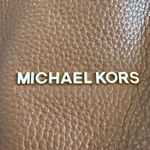 Michael Kors Anita Pebbled Leather Shoulder Bag – Acorn/Camel Photo 4