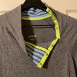 Jason Wu  x Eva Air gray button neck unisex sleep tunic, size large Photo 7